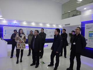 DSC01018_